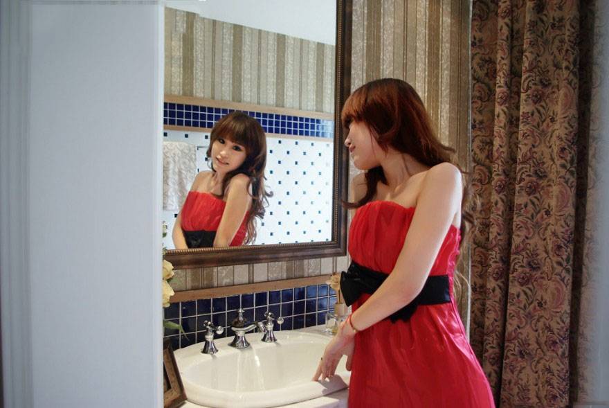 长发少女的梦幻午后-4