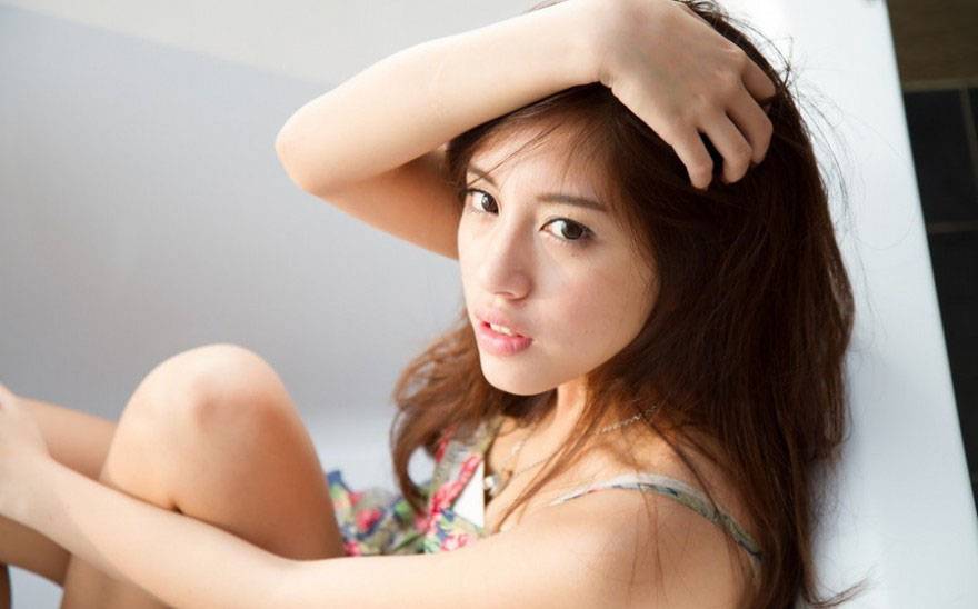 优雅淑女辜莞允甜美的笑容-8