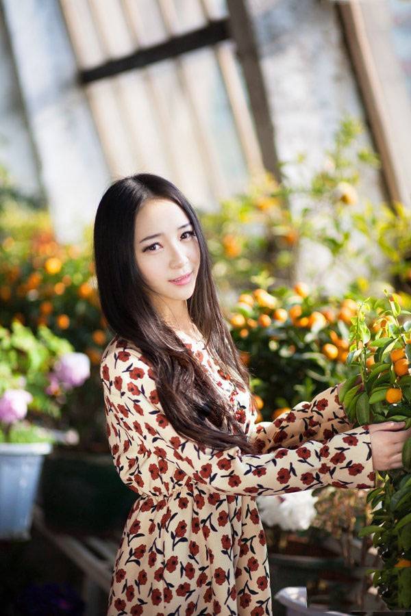 清纯女生花间的绽放-6