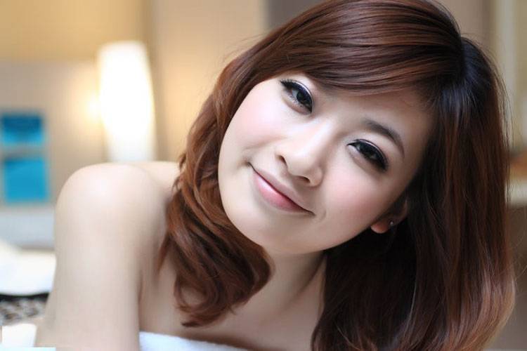 甜甜的少妇妩媚的妖娆