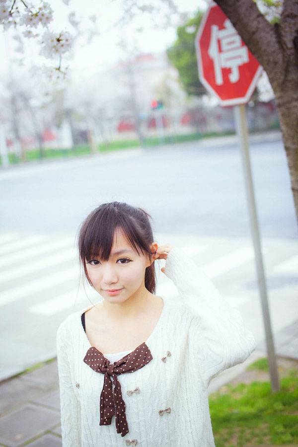 唯美小萝莉的户外写真-3