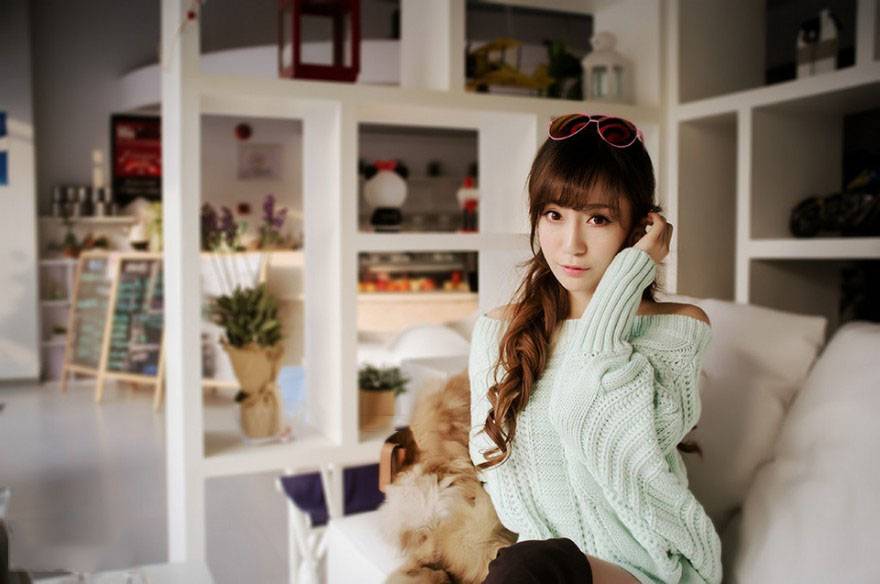 Monica美艳诱人的悠闲午后-6