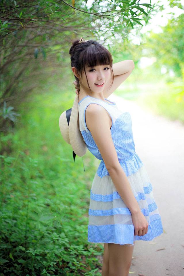 小清新美女迷人阳光气质写真-7