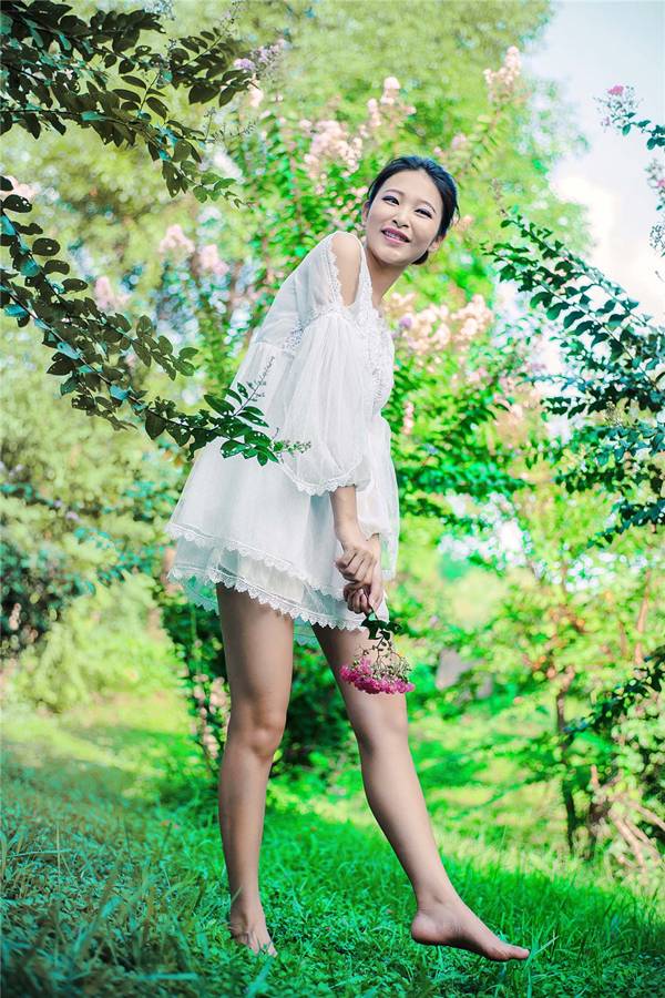 阳光美女清纯唯美户外写真-4