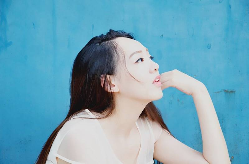 丰满美女唯美迷人写真-8