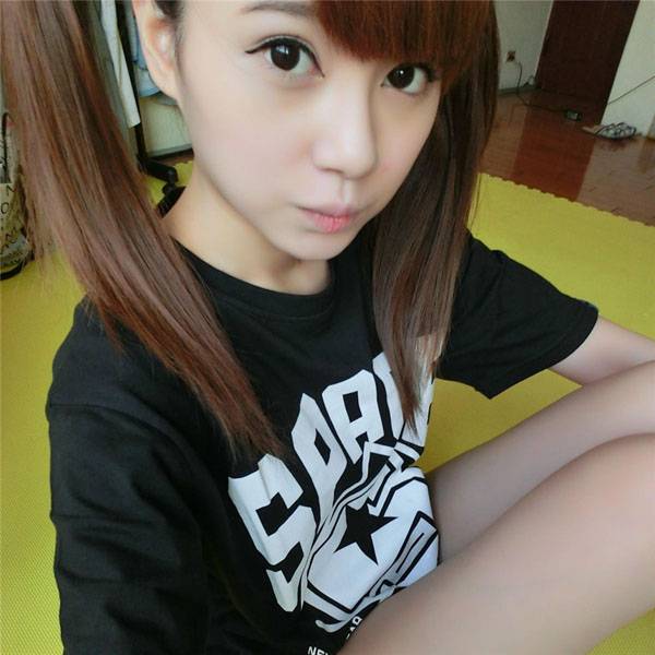 白嫩性感美女于熙可爱自拍照-6