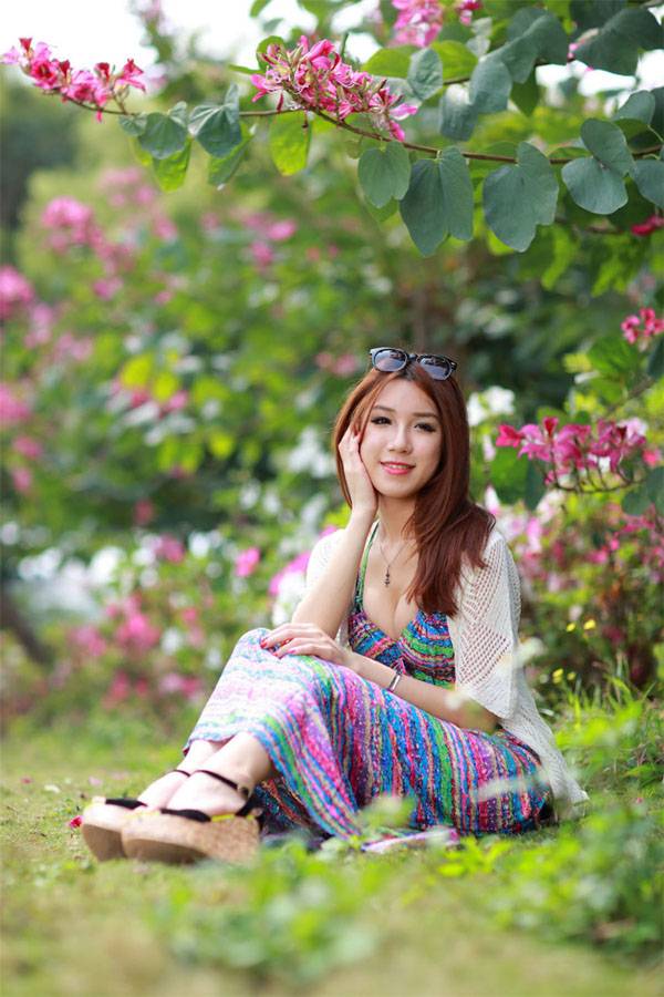 美女琦琦诱人户外唯美写真-7