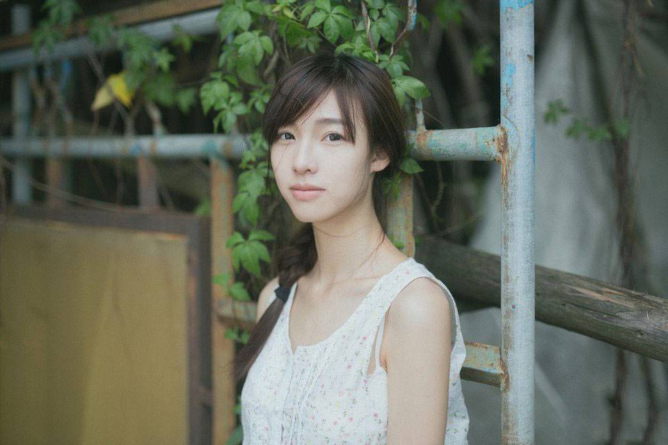 青纯美女海边渔家高清写真-10