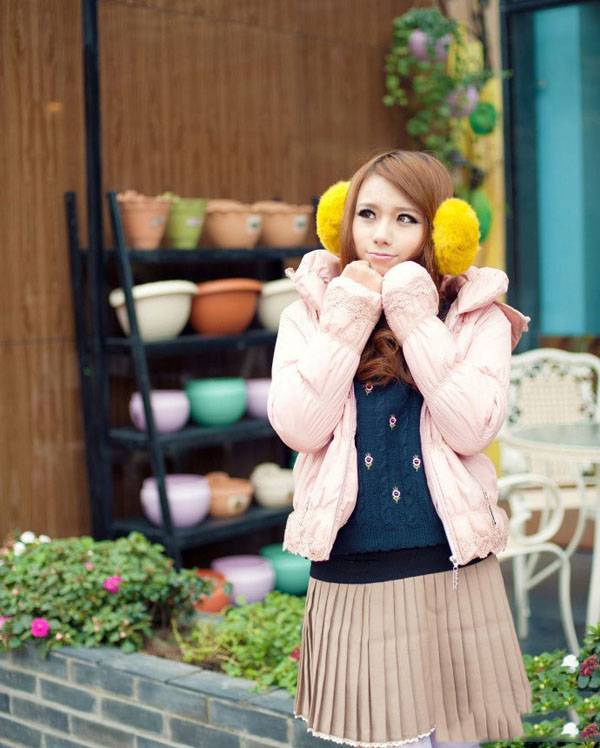 潮流时尚 美女莎莎街头写真-10