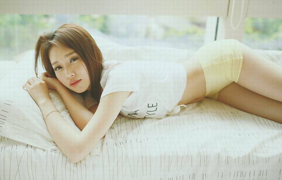 清纯MM居家迷人私房诱惑照-4