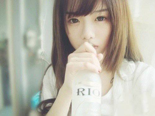 一组可爱小清新妹子很迷人-6