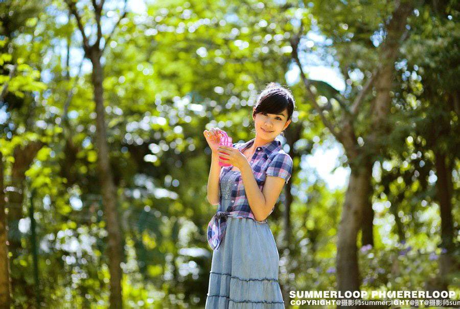 阳光穿过林荫小岛偶遇纯美同学-3