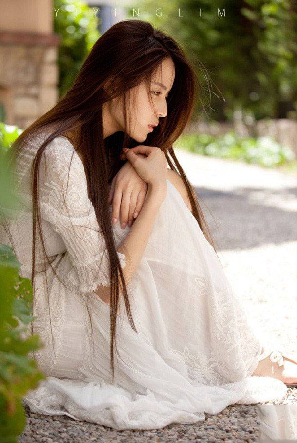 温心法国戛纳清新街拍美丽动人-5