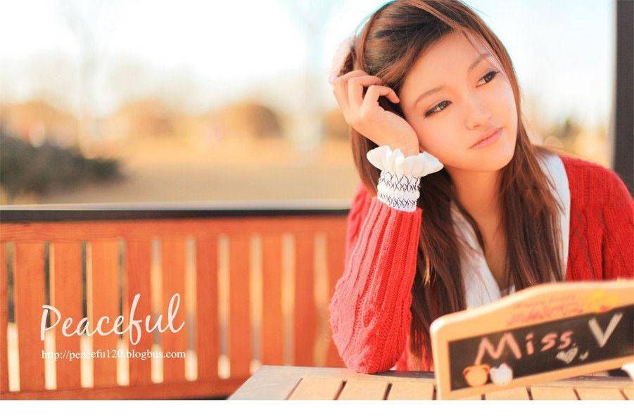 可人妹子微笑面对末日-8