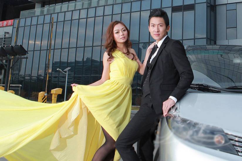 高贵性感车模冷艳吸睛-5