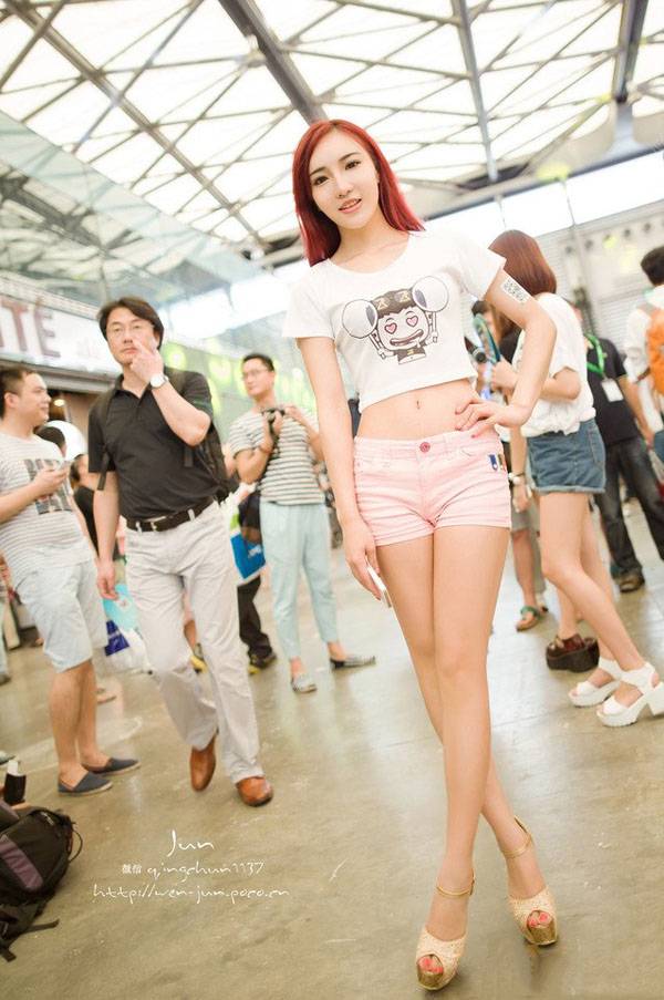 2014Chinajoy飞淘16号靓丽模特-3