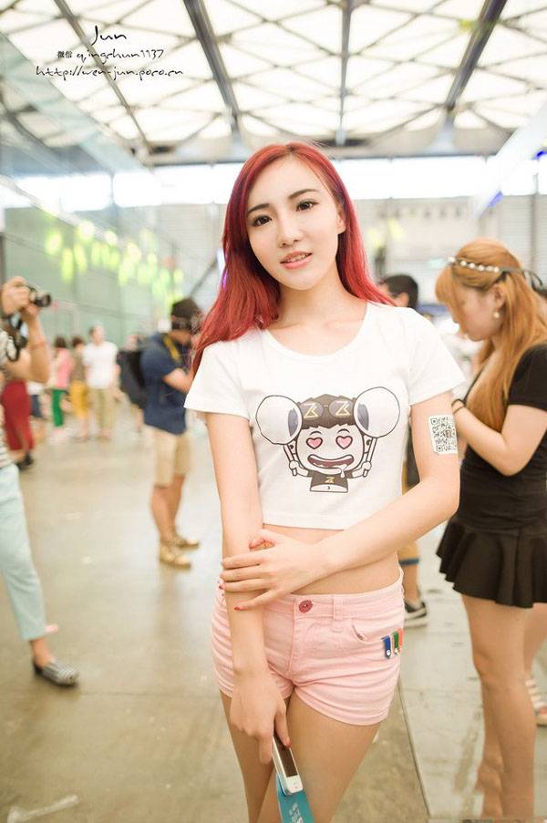 2014Chinajoy飞淘16号靓丽模特-6