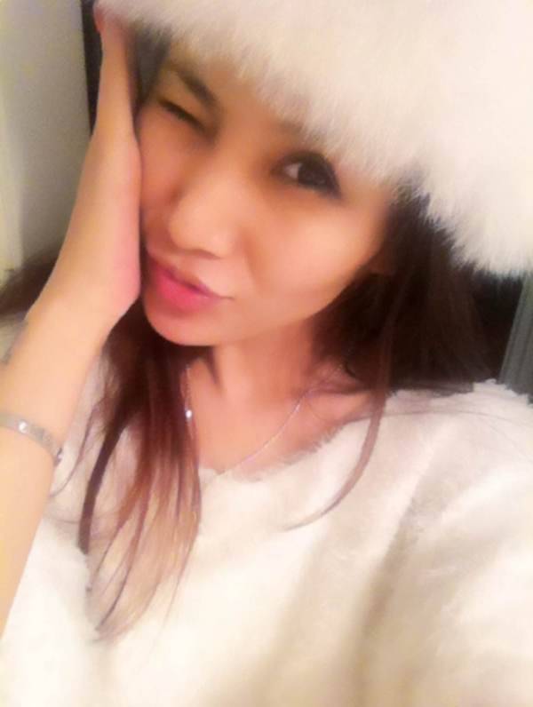 全裸嫩模秀白嫩自拍照-5