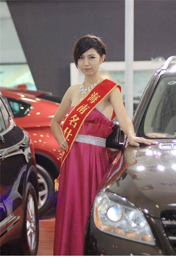 2013海南车展高清名模-5