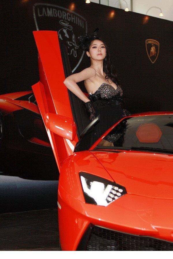绝美车模艾尚真与兰博基尼-5