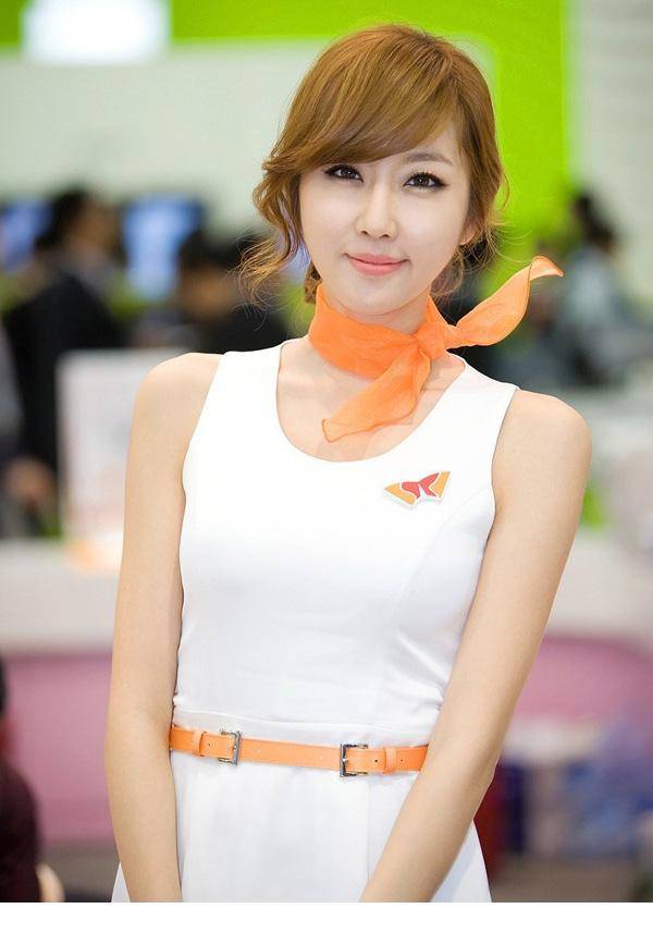 韩国模特超美Showgirl崔星儿