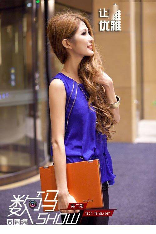 美女模特林筱代言数码产品