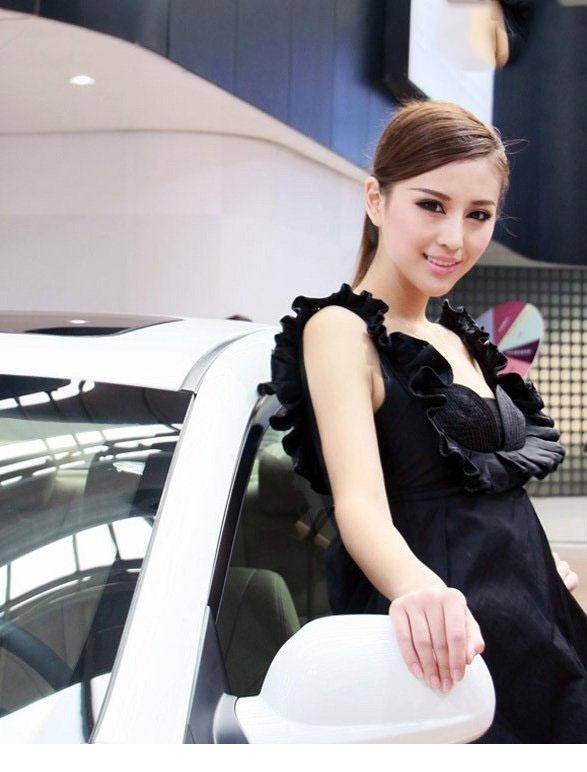 美女明星车模索蕾娜高清拍摄-7