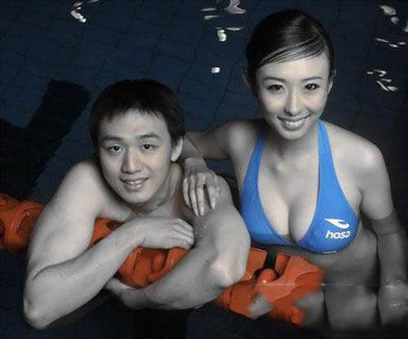 足球宝贝兽兽性感比基尼写真-9