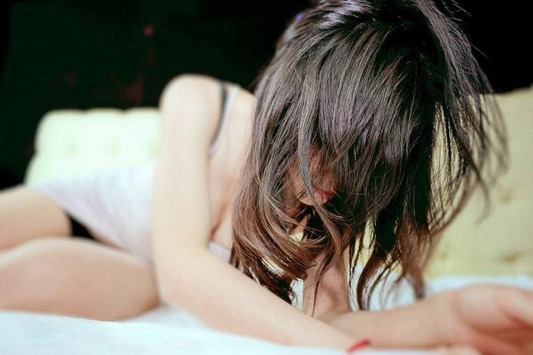 白皙美胸的私房诱惑-8