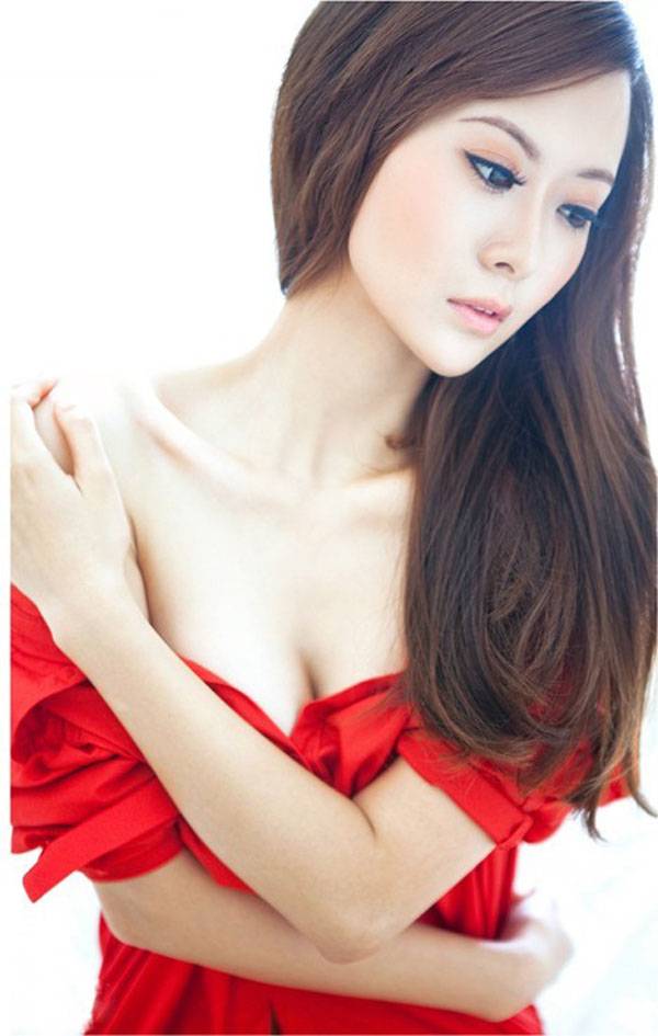 红色魅惑少女的私房照-7