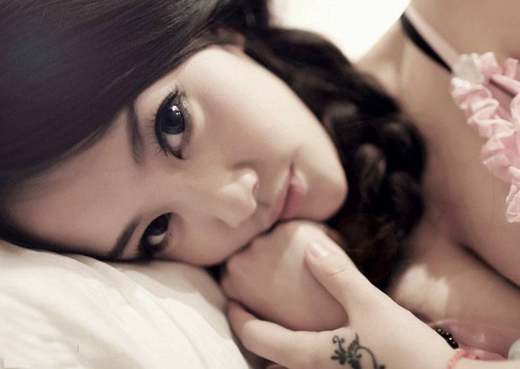 妖姬美女的私房床照-9