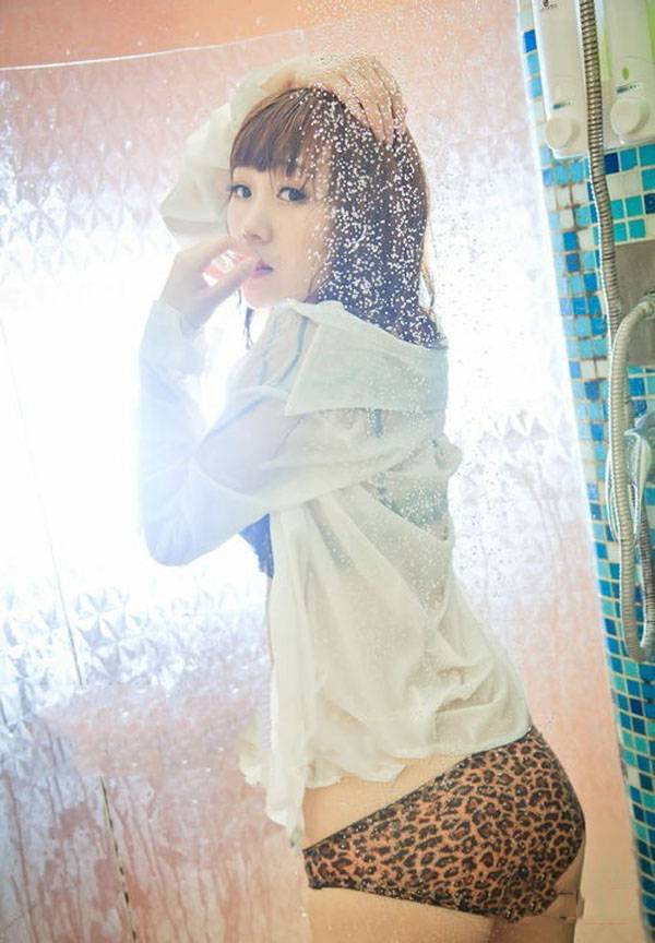 豹纹MM美乳勾魂-5