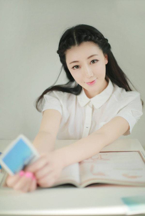 心事重重的芭蕾少女-4