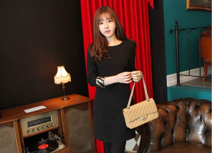 童颜小萝莉黑衣知性美十足-8