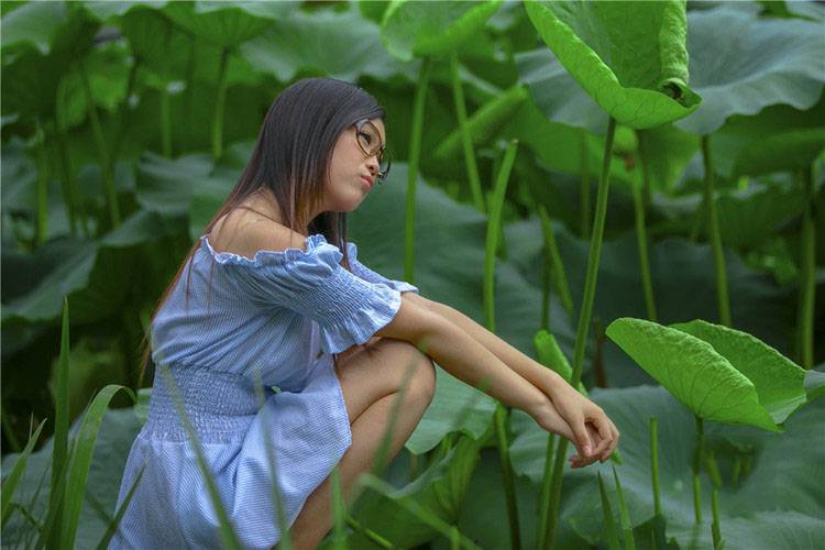 清纯可爱的荷花姑娘-4