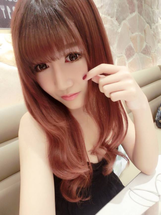 大眼睛萌女孩金蕙沁甜美自拍-2