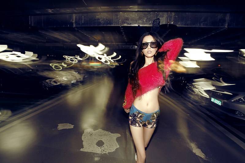 俏皮可人的ShowGirl何思蒙-2