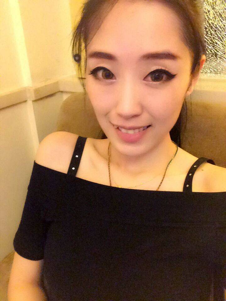 俏皮可人的ShowGirl何思蒙-3