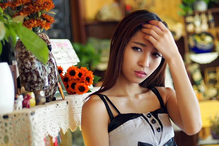 那些沉浸在欢乐时光中的少女