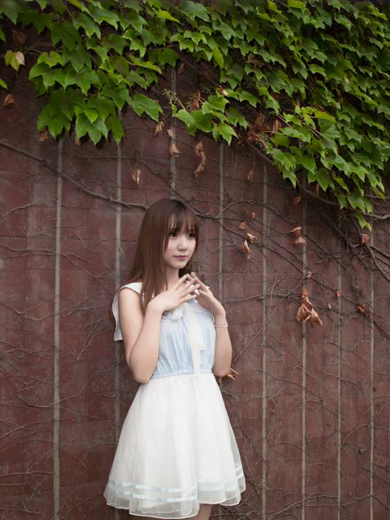 让人想拥入怀中的可爱女孩-3