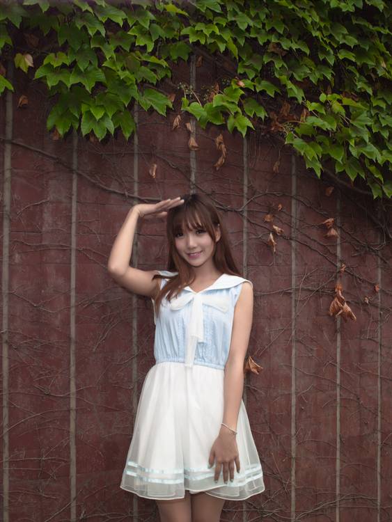 让人想拥入怀中的可爱女孩-4