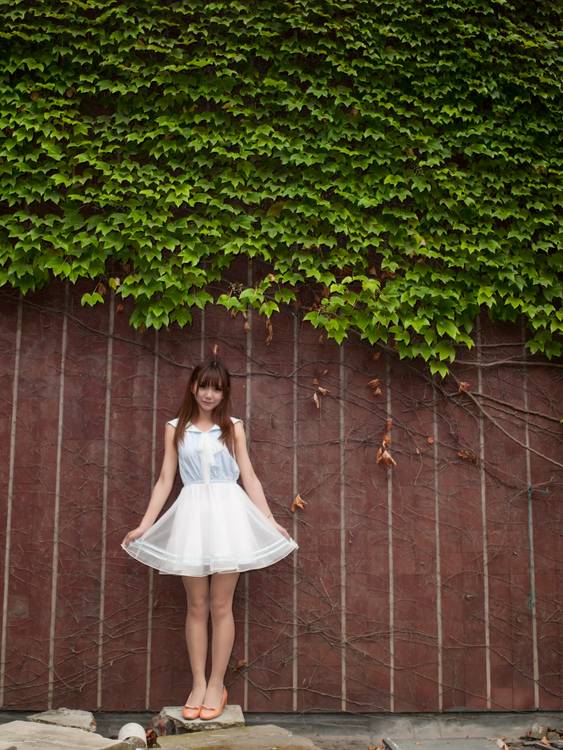 让人想拥入怀中的可爱女孩-6