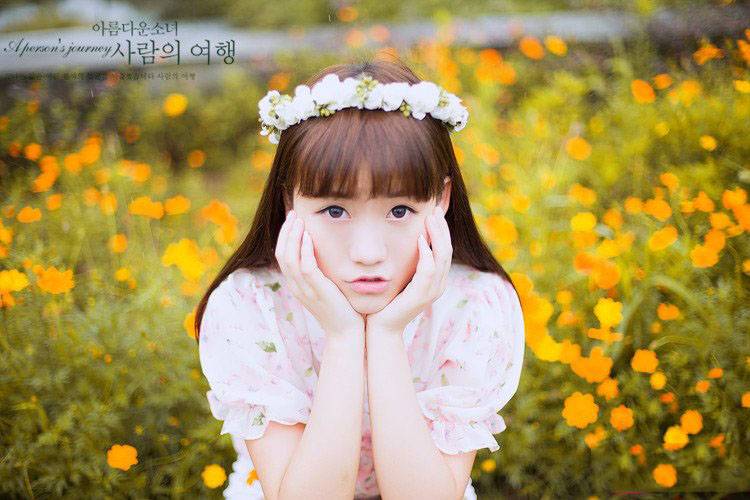 清纯复古美女街拍高清大图-2