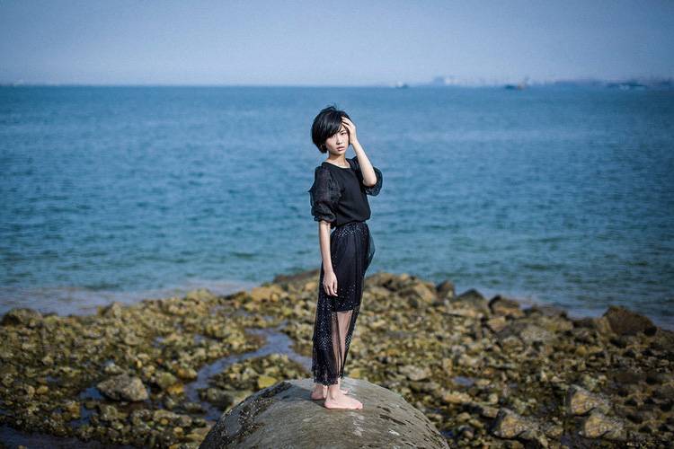 海边少女的期盼的思念-3