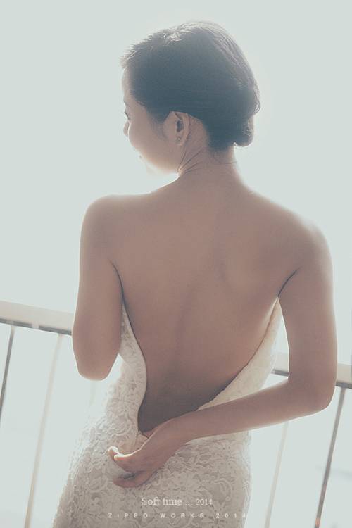 美妙身材诱惑着你的性感酥胸-8