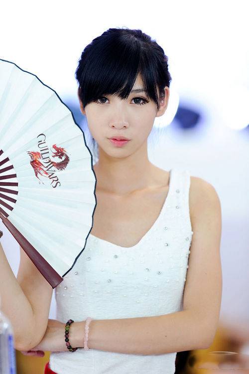 ChinaJoy现场“胸”悍的长腿SG美女大集合-2