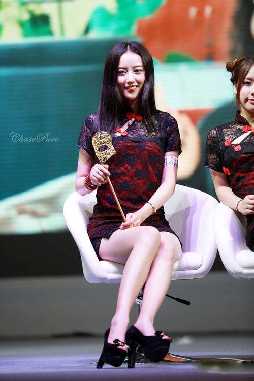 ChinaJoy现场“胸”悍的长腿SG美女大集合-5