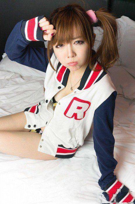 兔牙MM也能很性感