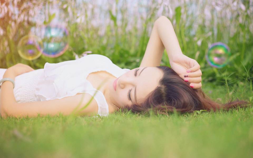 夏日清凉美女-7