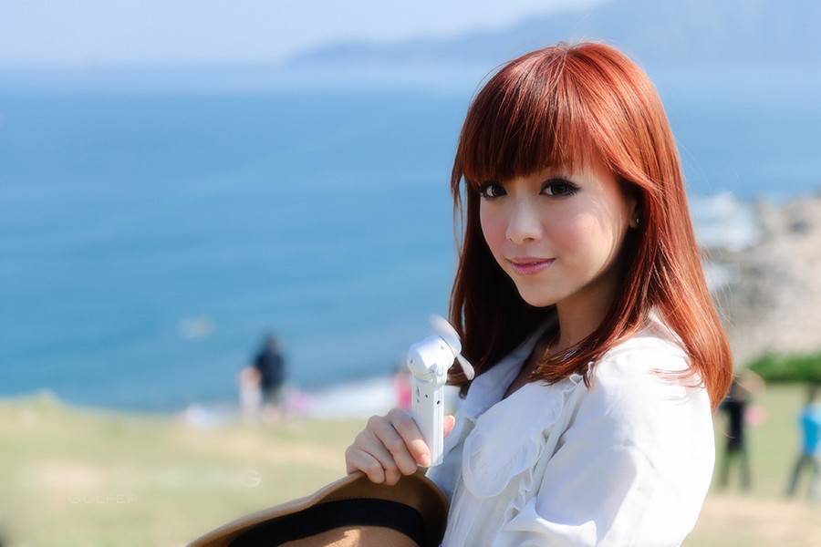 粉嫩美女海边迷人清纯写真-5